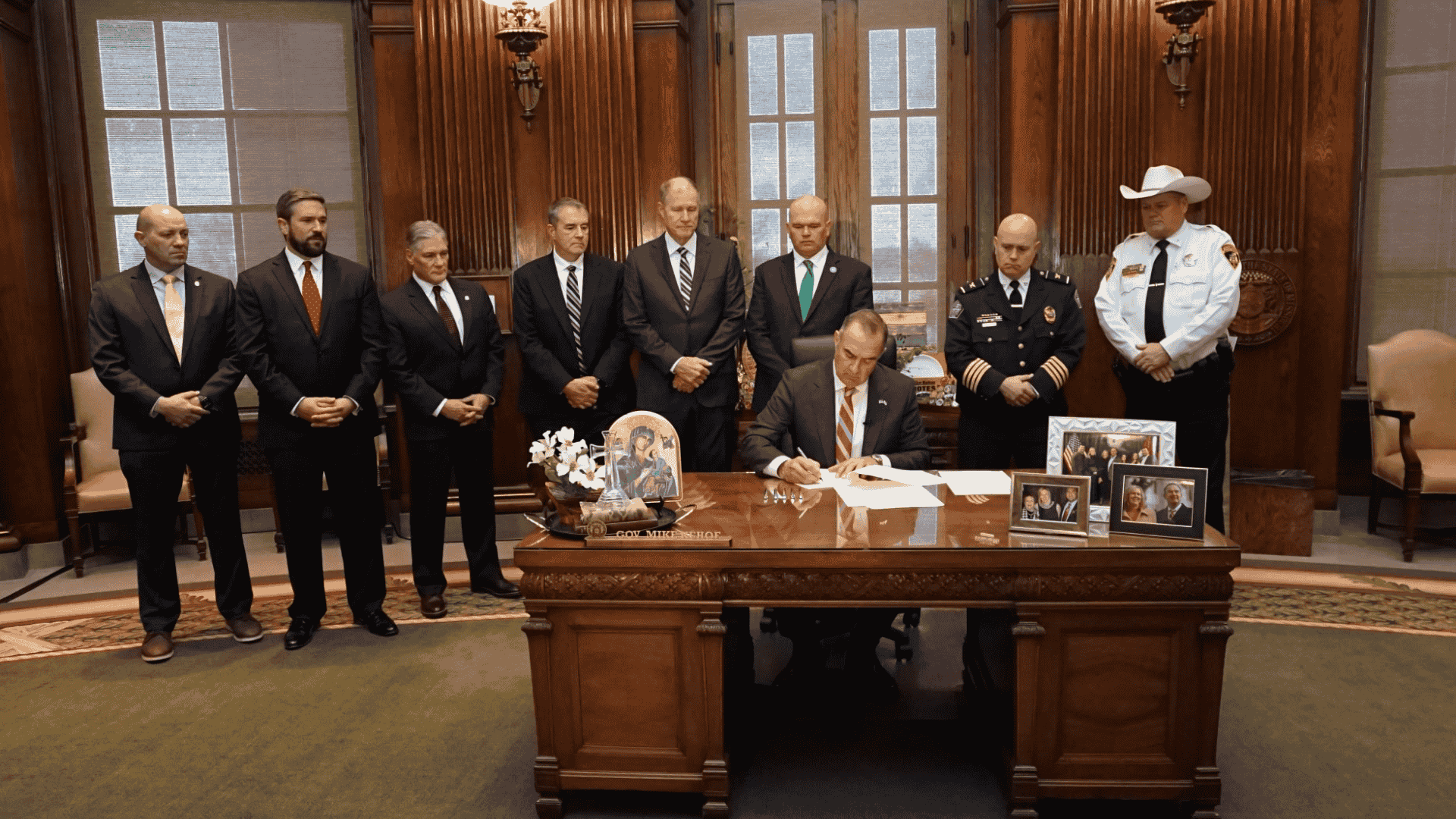 Governor Kehoe Launches Safer Missouri Initiative with Executive Orders Prioritizing Public Safety