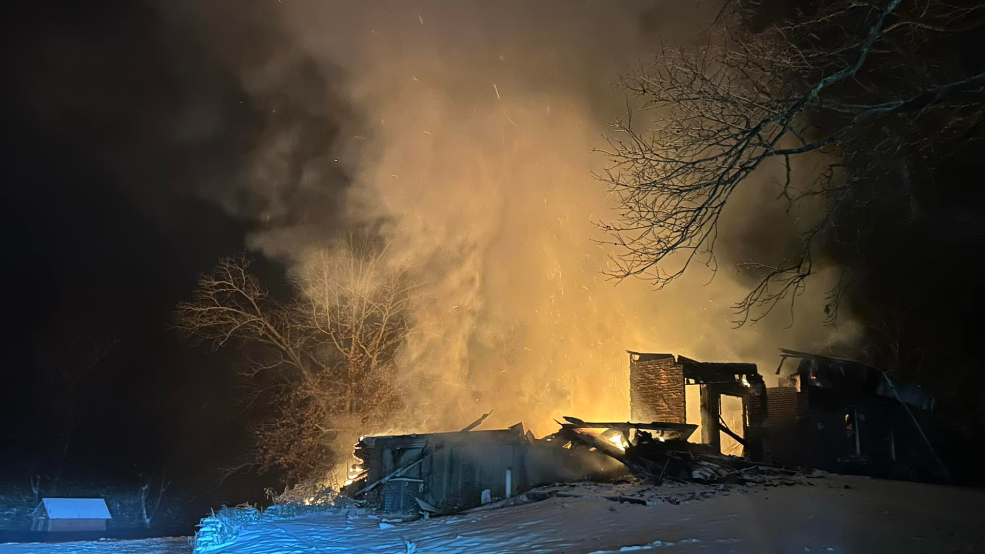 Residential Fire Engulfs Home in Hillsboro Amid Brutal Winter Conditions